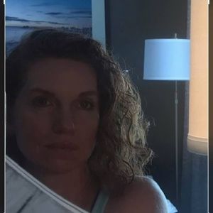 Meet your Posher, Joy